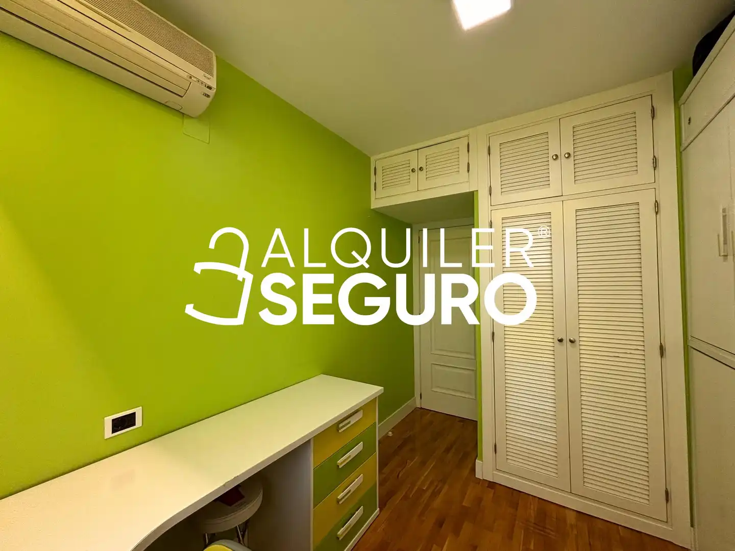 Piso con ascensor en alquiler en de Eugenio Sellés, imagen 6