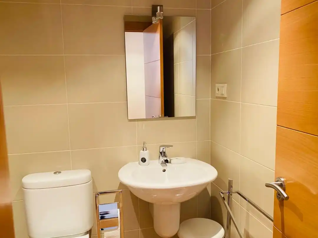 Baño de Piso en venta en Ezcaray con Calefacción, Jardín privado y Terraza