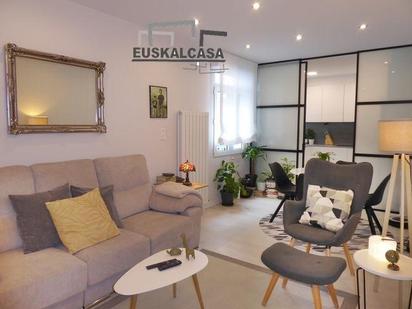 Living room of Flat for sale in Bilbao 