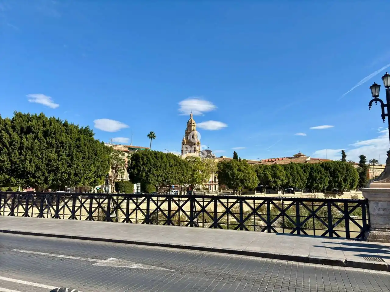 Exterior view of Commercial properties for sale in Murcia