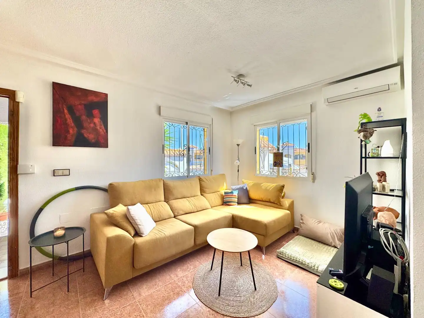 Sala de estar de Casa o chalet en venta en Orihuela con Aire acondicionado, Jardín privado y Terraza