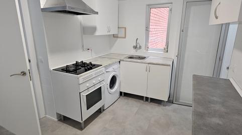 Foto 5 de Pis en venda a Calle Adora, San Fermín, Madrid