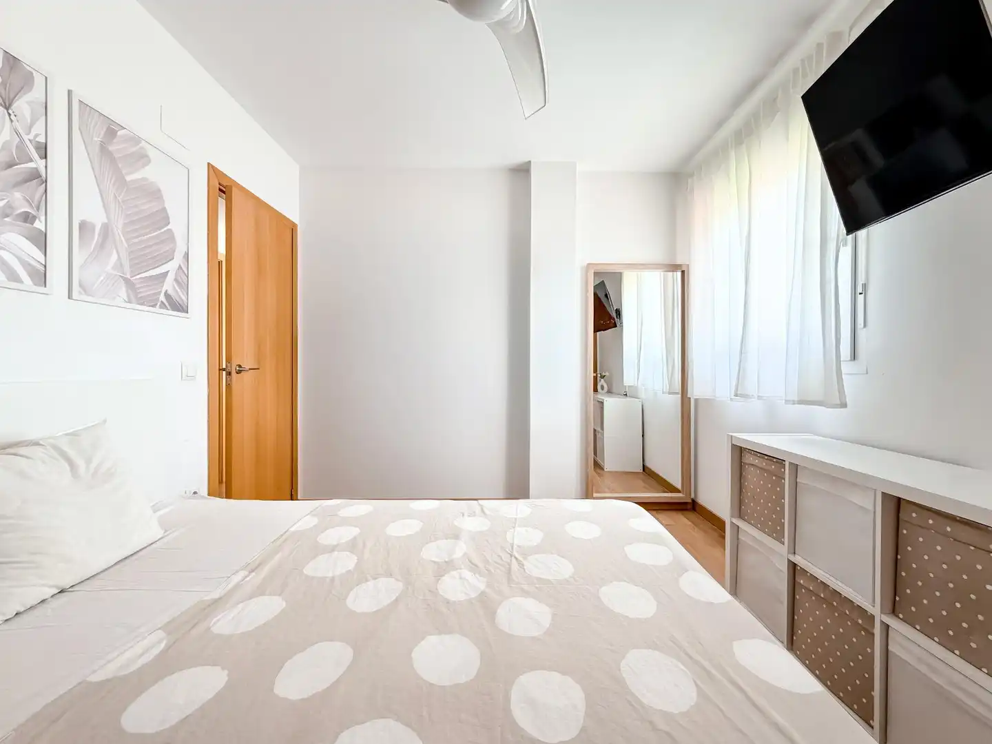 Schlafzimmer von Dachboden zum Verkauf in Museros mit Klimaanlage, Terrasse und Abstellraum