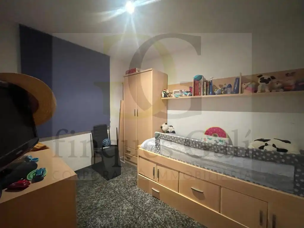 Bedroom of Houses for sale in Manresa