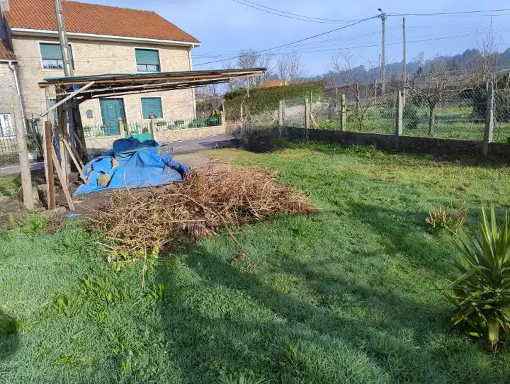 Einfamilien-Reihenhaus zum Verkauf in Teo mit Heizung und Privatgarten