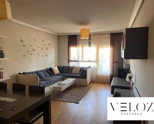 Living room of Flat for sale in Salamanca Capital  with Terrace