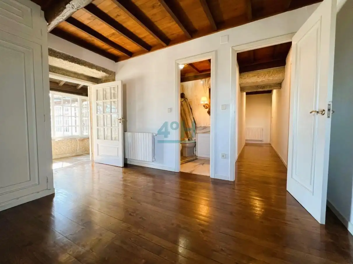 Finca rústica de alquiler en San Cibrao das Viñas con Calefacción, Jardín privado y Terraza