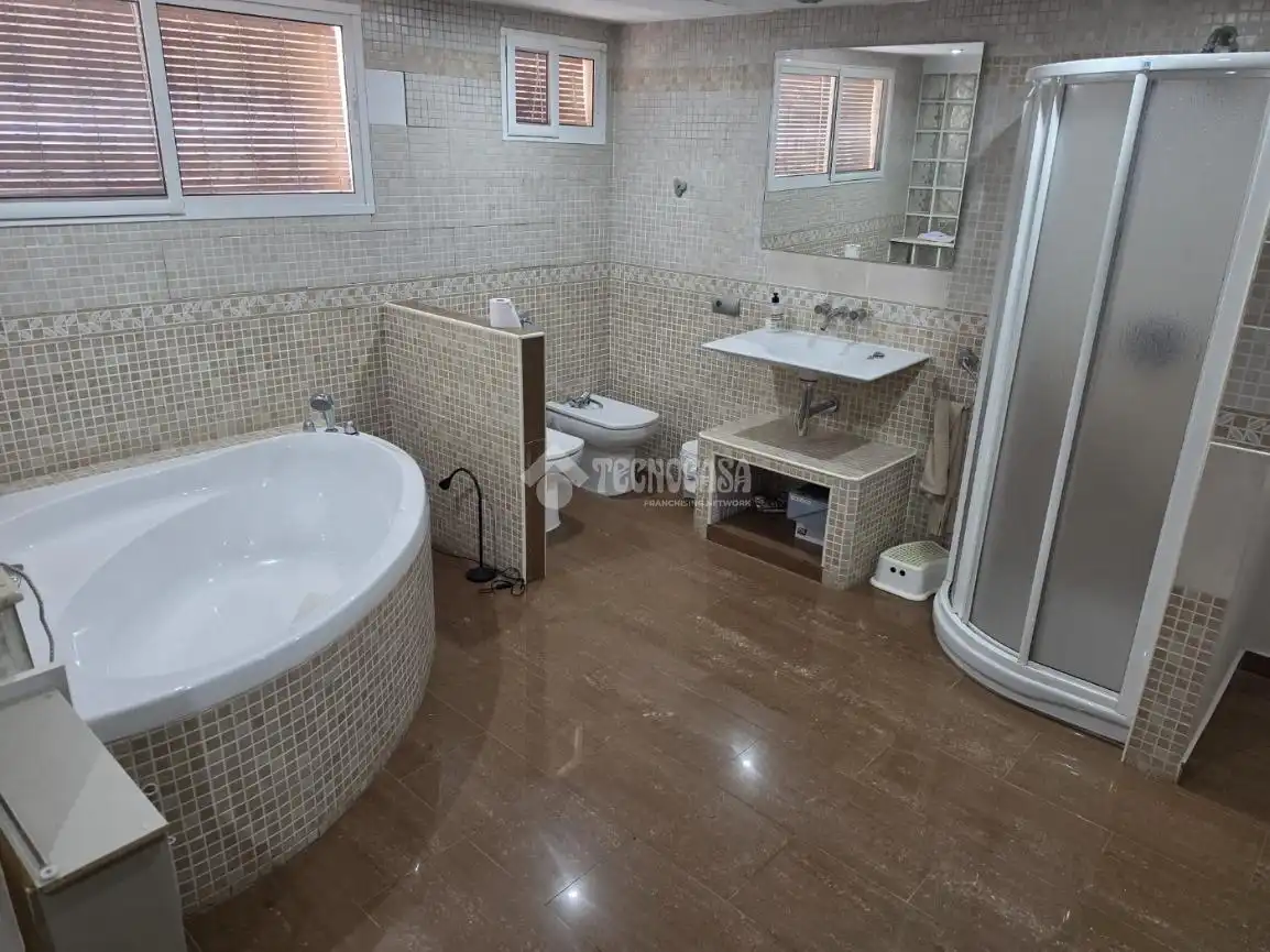 Casa bifamiliare in vendita a Martiricos - La Roca, imagen 3