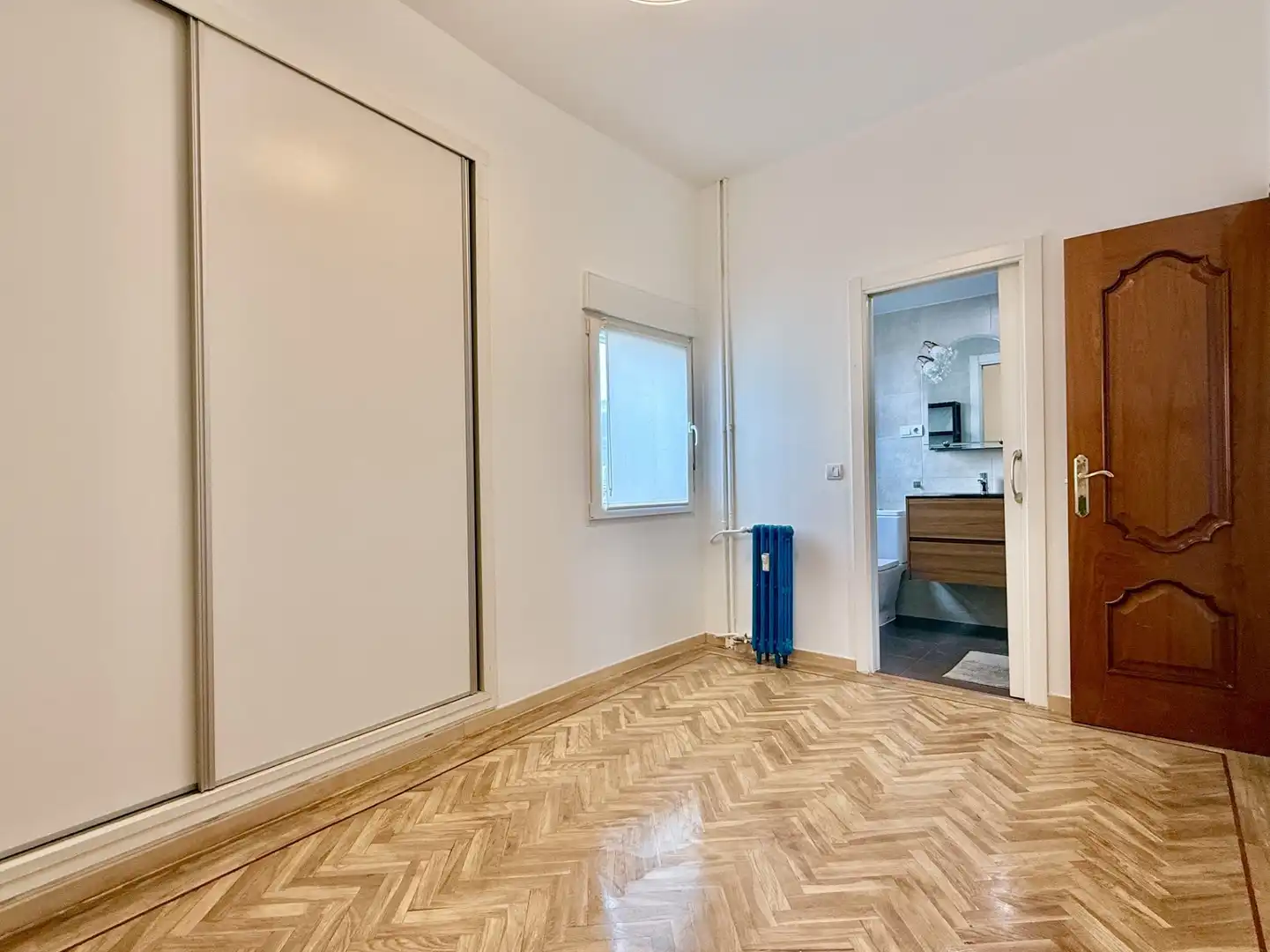 Wohnung zur Miete in Calle de Antonio López, Moscardó