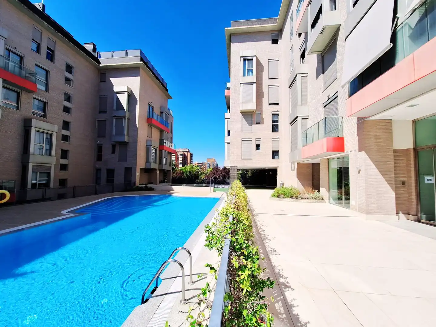 Flat with pool for sale in Buitrago de Lozoya, imagen 2