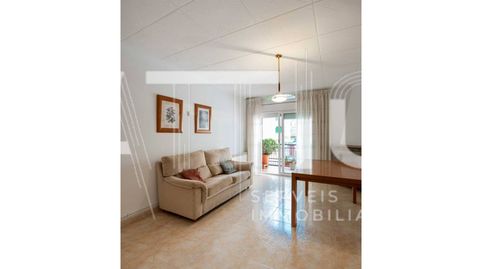 Foto 3 de Piso en venta en Calle Constanti, Concòrdia, Sabadell