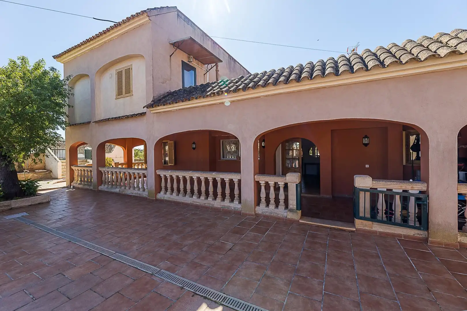Außenansicht von Country house zum Verkauf in  Palma de Mallorca mit Klimaanlage, Heizung und Privatgarten