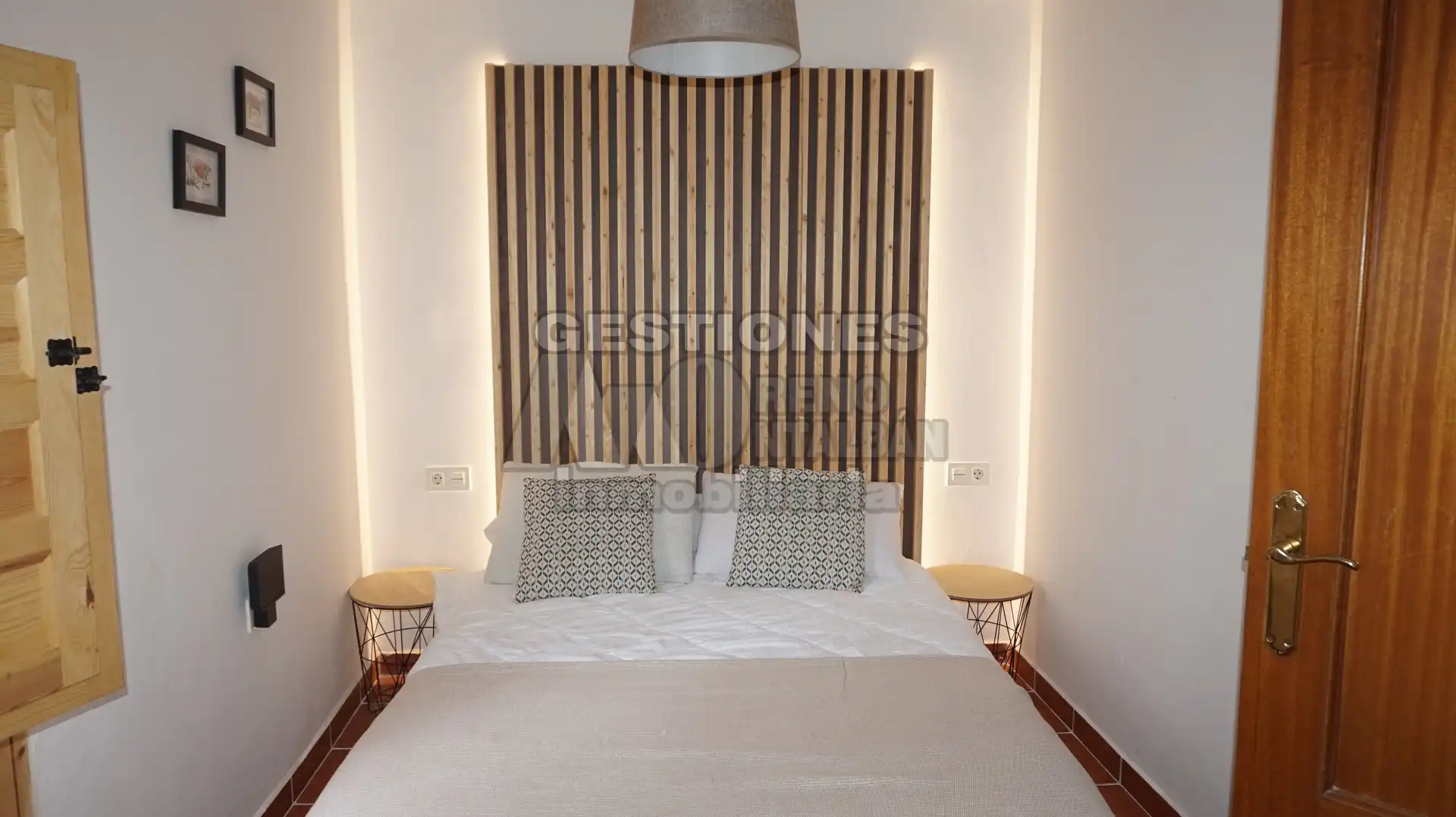 Attic for rent in Cuesta de Abarqueros, Barrio de Albaicín