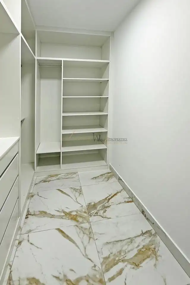 Apartament amb ascensor en venda a La Habana, imagen 10