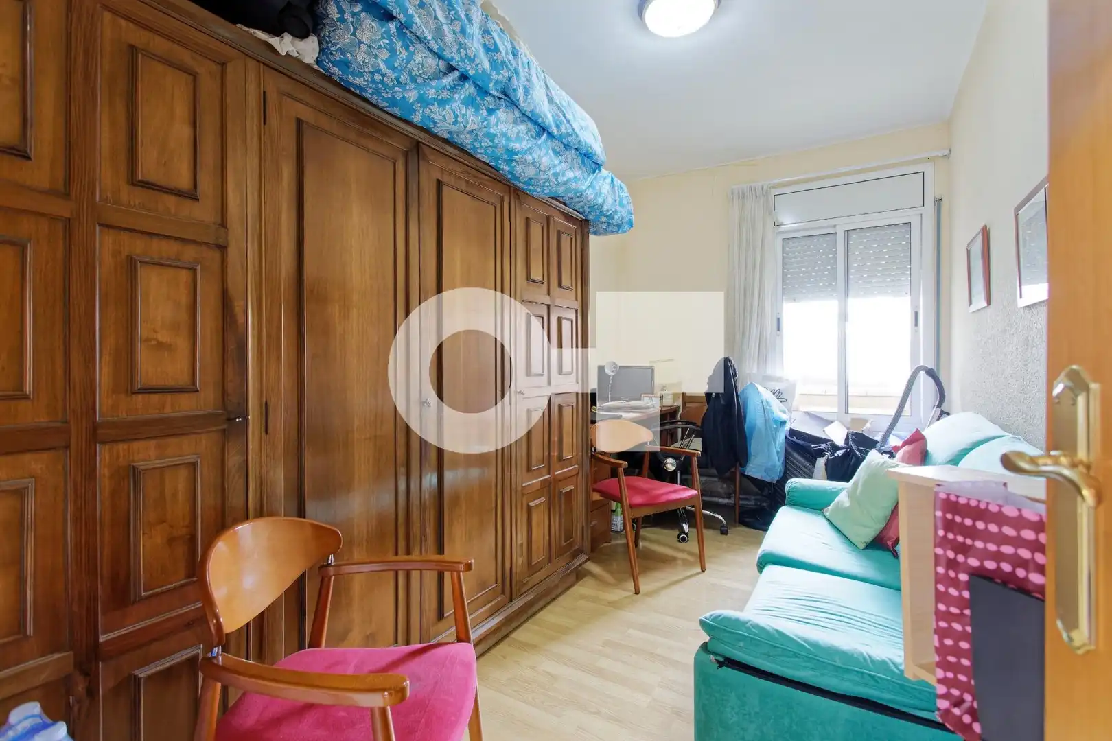 Habitación de Piso en venta en Cornellà de Llobregat con Aire acondicionado, Calefacción y Parquet