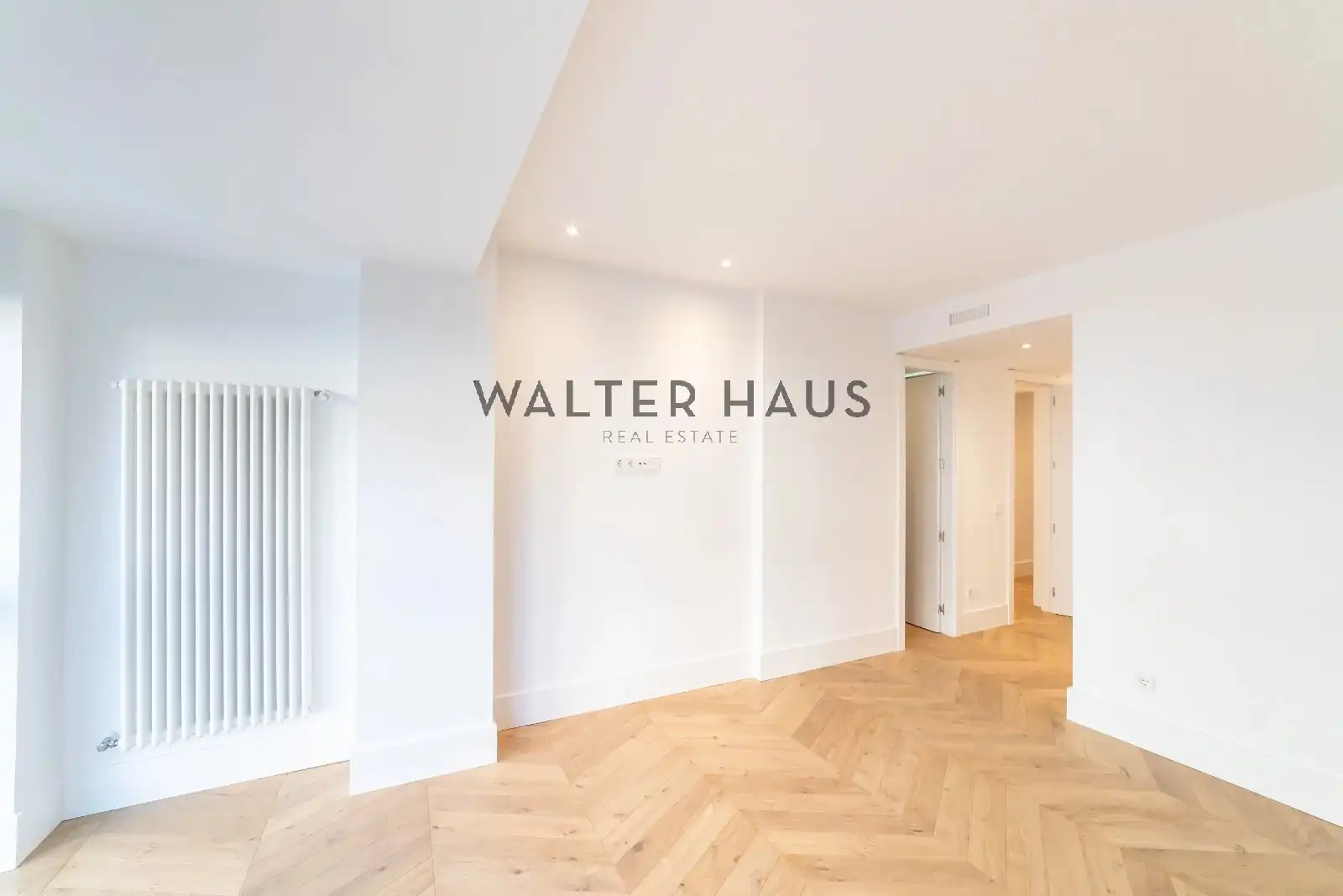 Flat with terrace for sale in Calle de Casado del Alisal, imagen 24