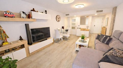 Foto 4 de Pis en venda a Calle Editor Ángel Caffarena, Los Almendros - El Limonero - El Tomillar, Málaga Capital