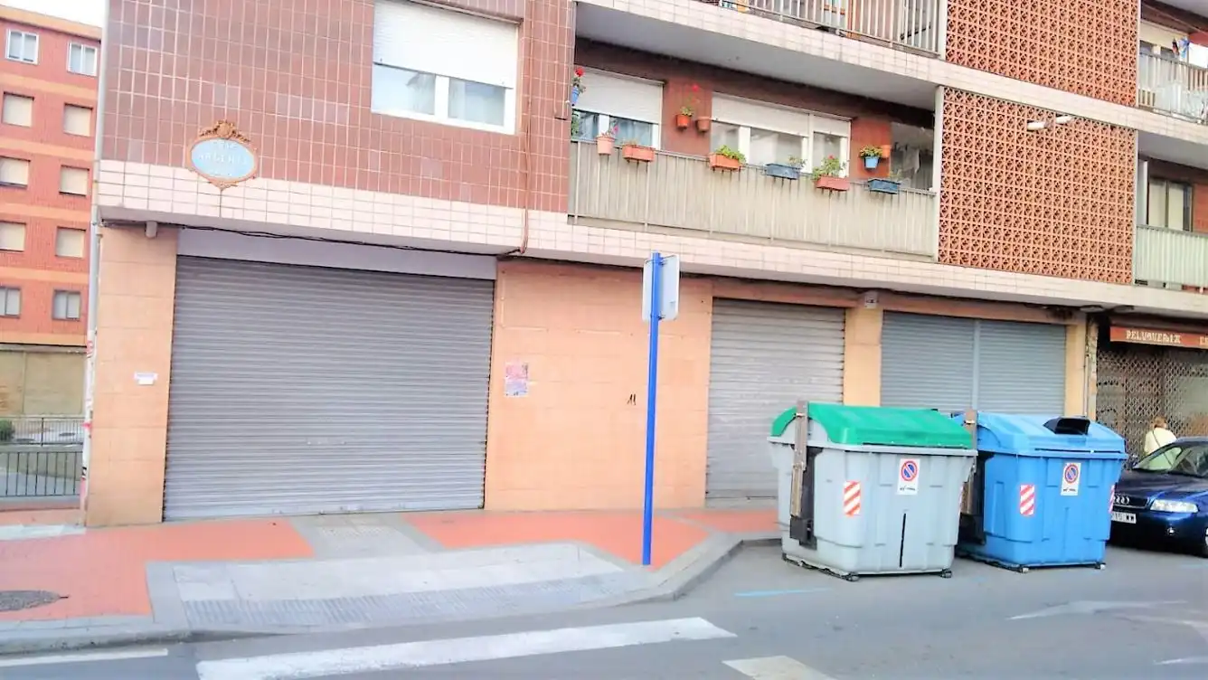 Local comercial en venta en Lutxana - Llano