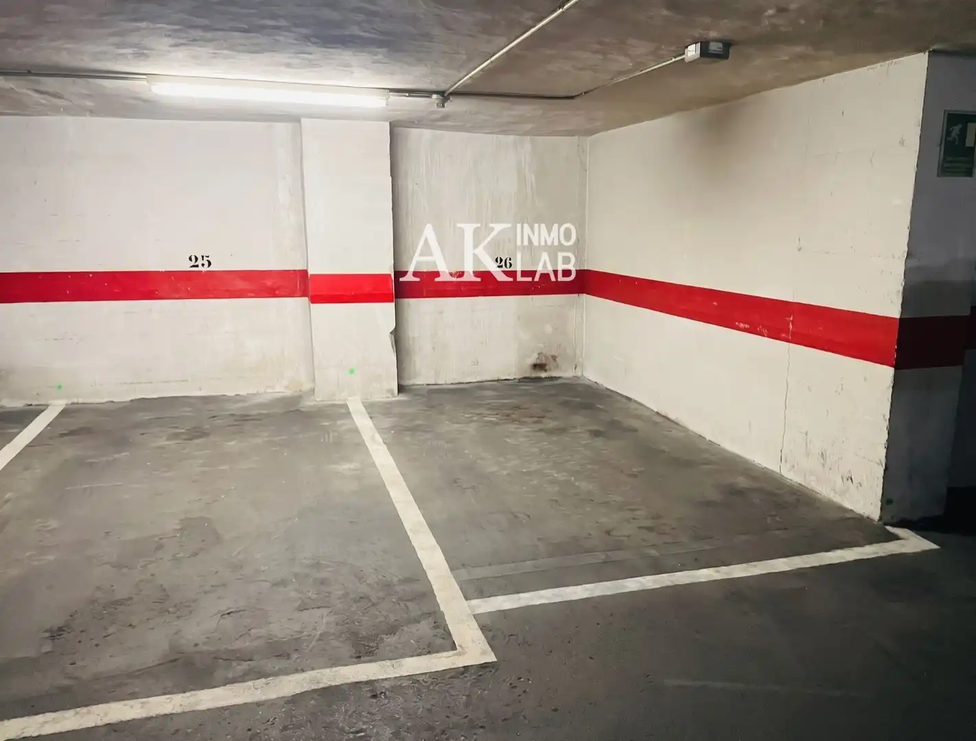 Einzelparkplatz zum Verkauf in Paral·lel, imagen 4