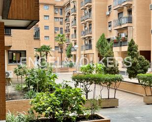 Vista exterior de Apartament de lloguer en  Madrid Capital amb Aire condicionat, Calefacció i Parquet