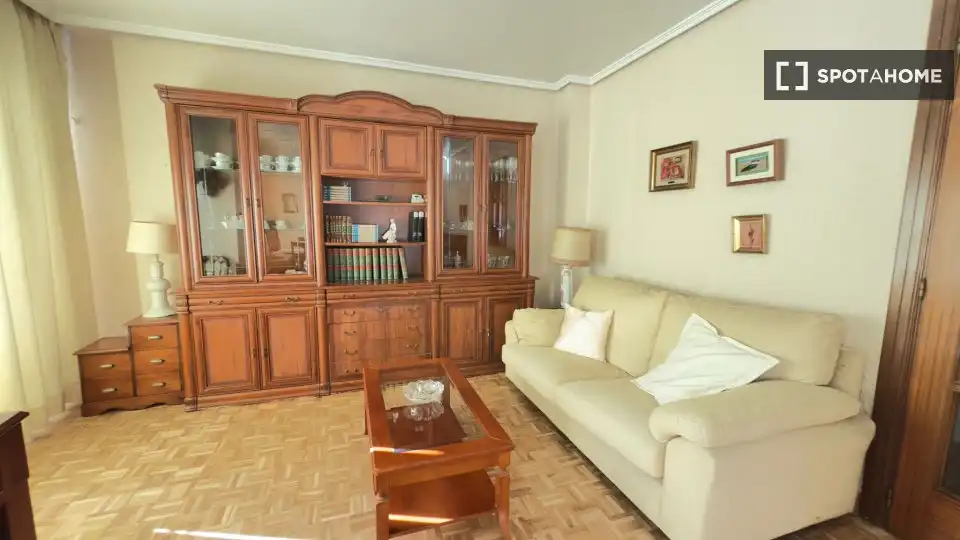 Piso de alquiler en El Cabanyal - El Canyamelar