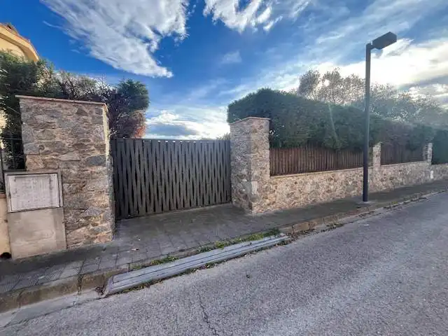 Residential for sale in ROGER DE FLOR, Vilajuïga