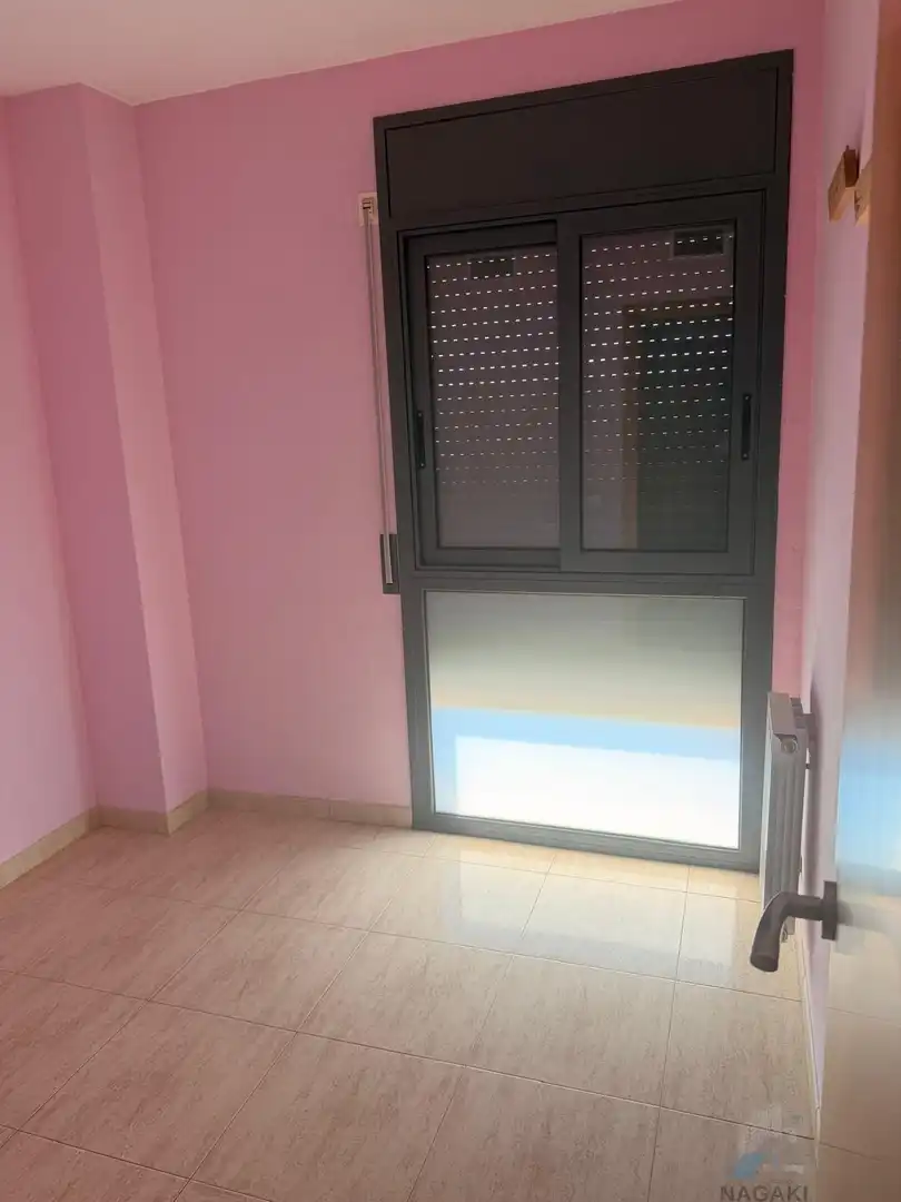 Terrasse von Wohnung zum Verkauf in Salt mit Klimaanlage und Heizung