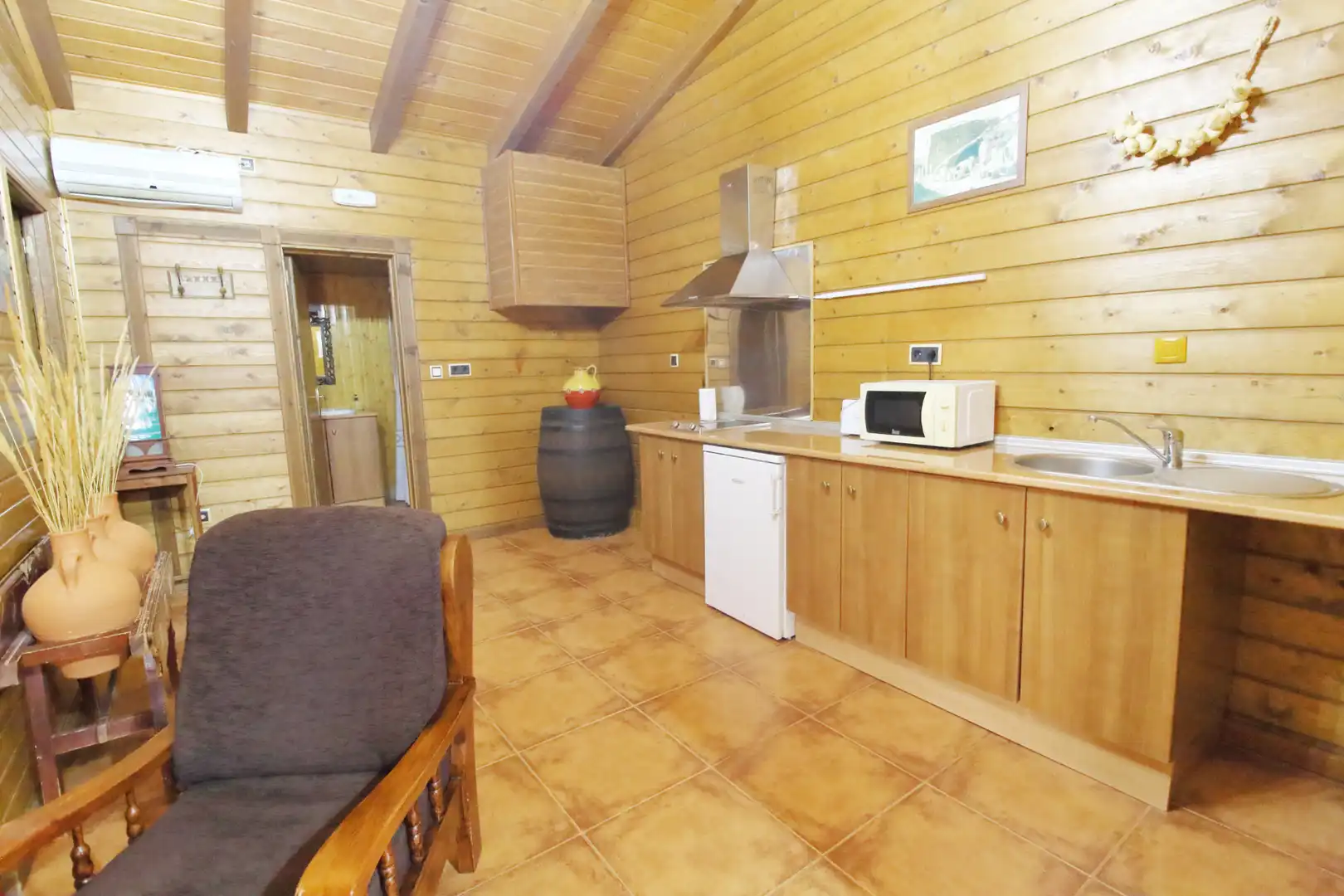 Inmuebles singulares con piscina en venta en Ossa de Montiel, imagen 58