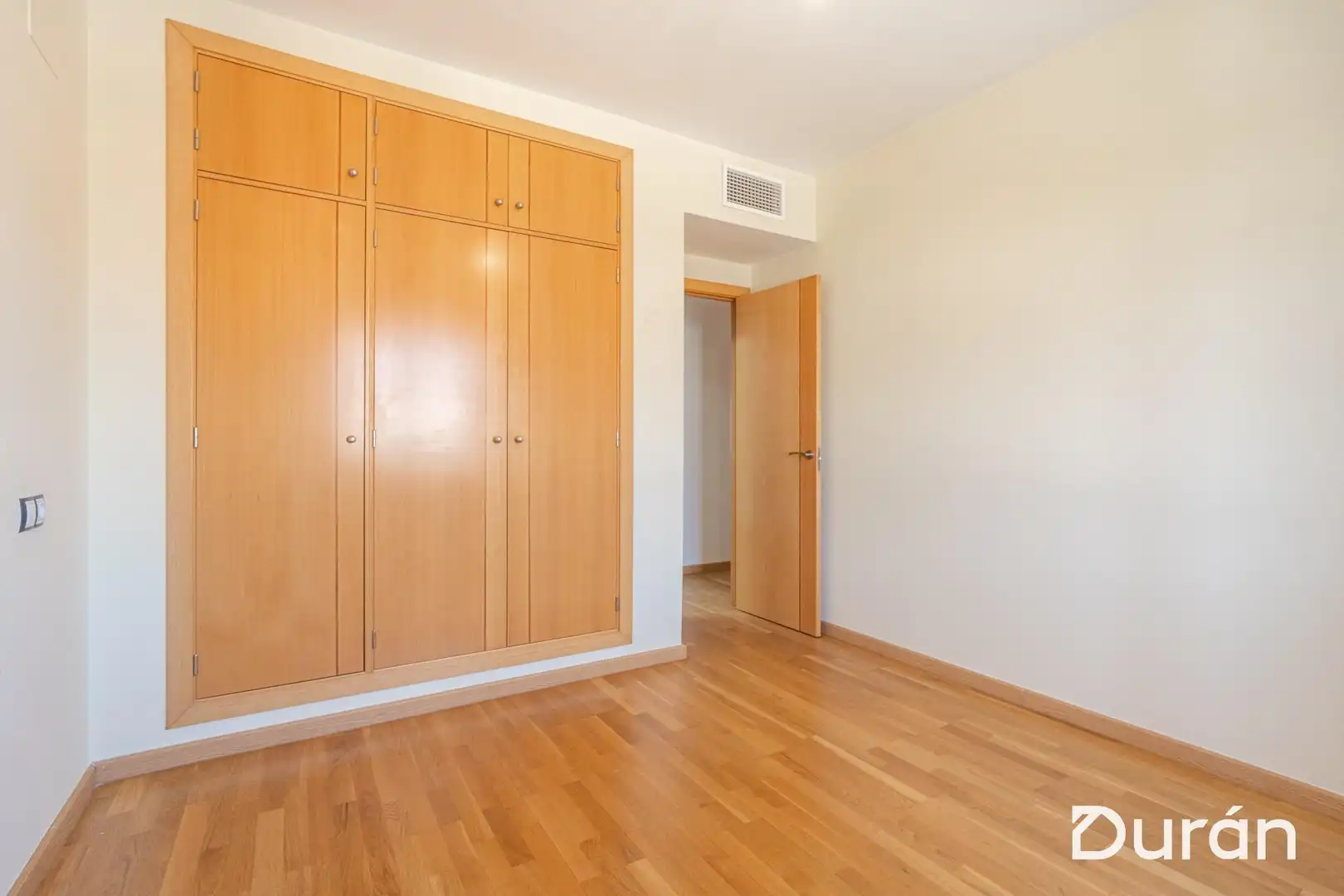 Bedroom of Flat for sale in El Ejido  with Parquet flooring, Terrace and Furnished