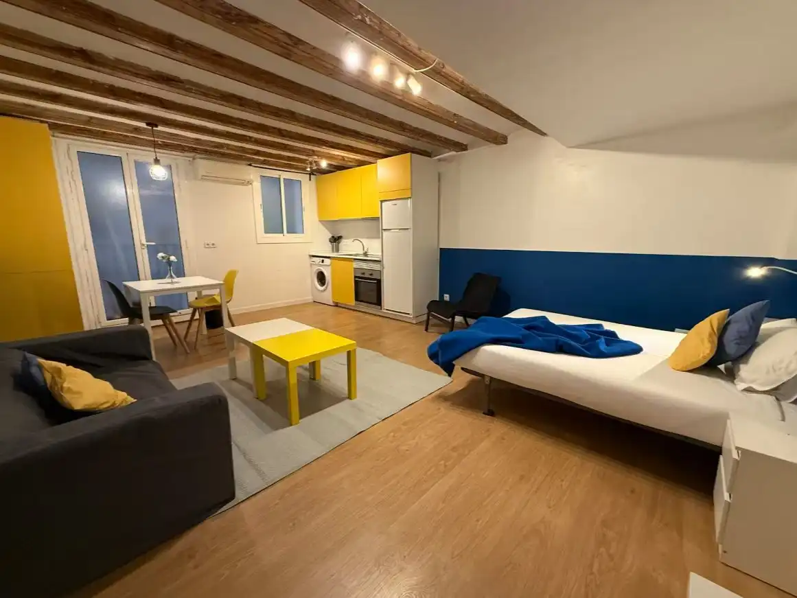Wohnung zur Miete in Ciutat Vella