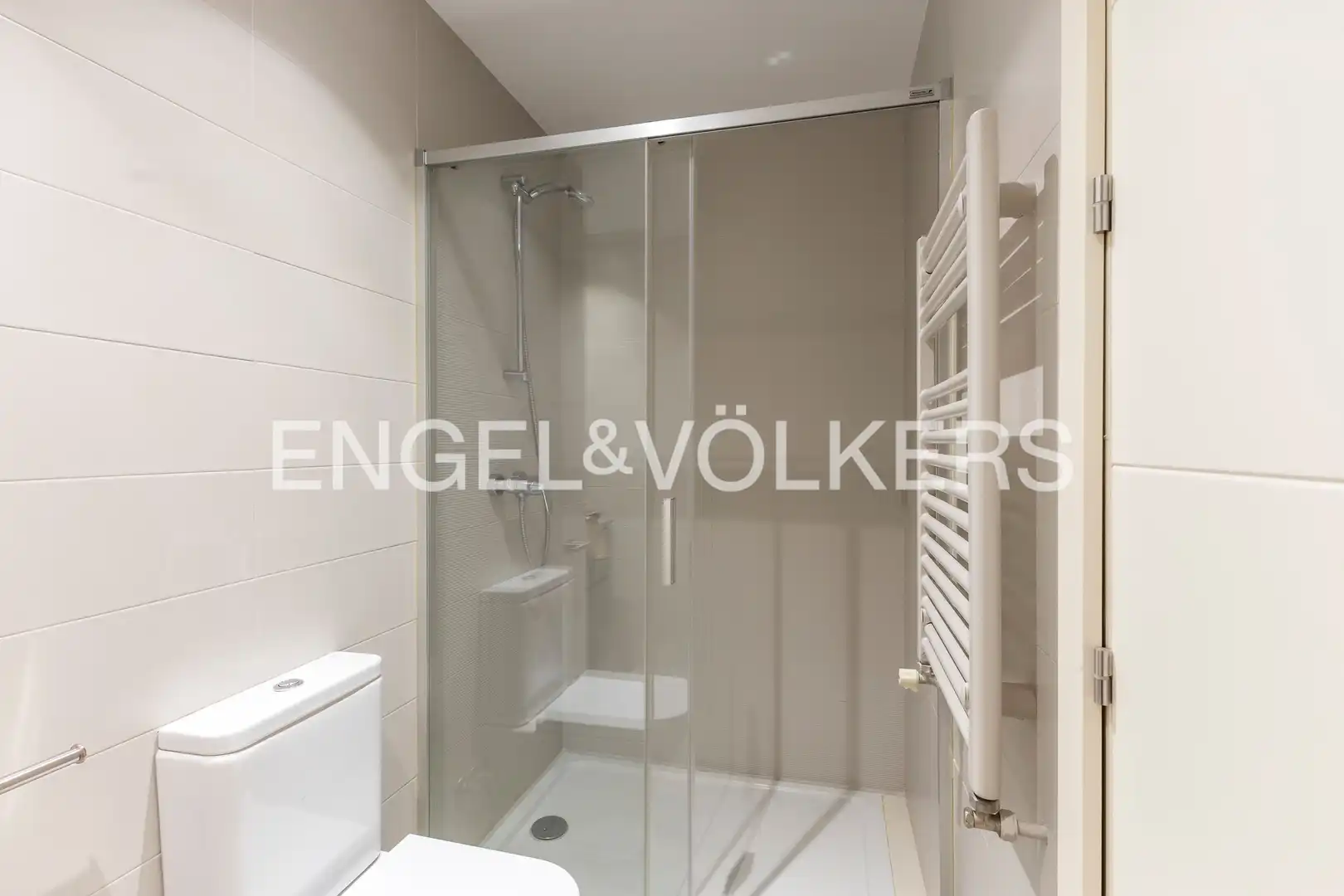 Appartamento con piscina in vendita a Encinar de los Reyes, imagen 39
