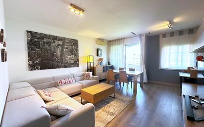 Living room of Flat for sale in  Barcelona Capital  with Air Conditioner and Terrace