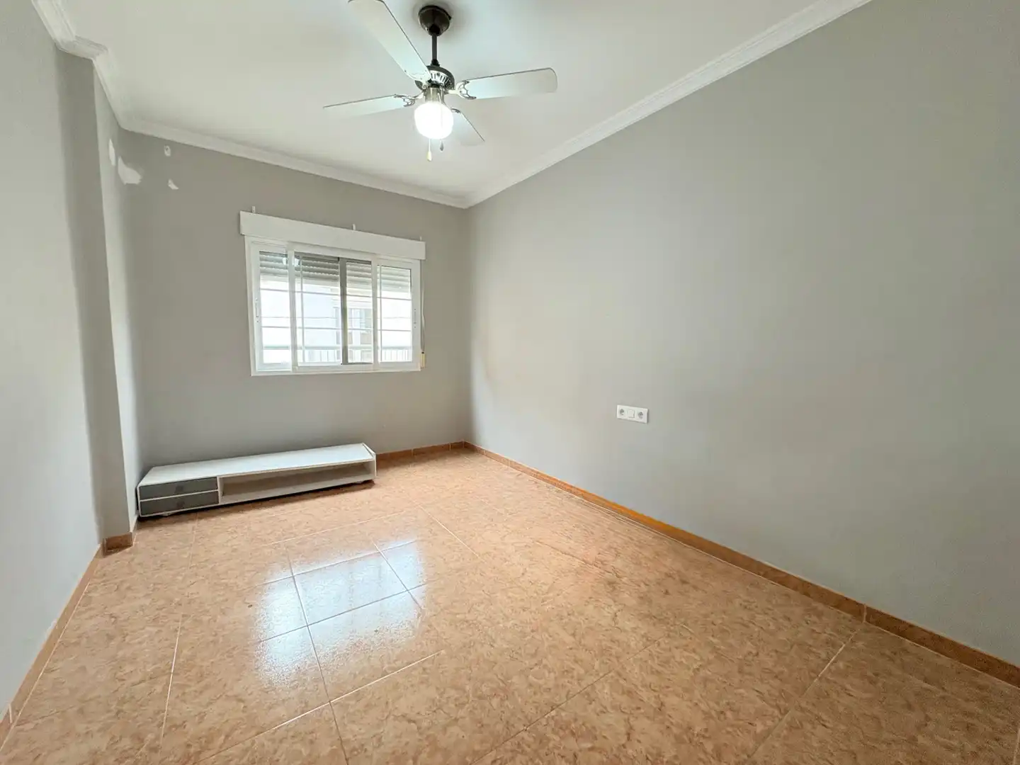 Habitación de Planta baja en venta en Vilamarxant con Terraza, Trastero y Balcón