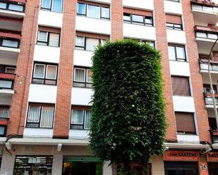Vista exterior de Pis en venda en Laudio / Llodio amb Calefacció, Terrassa i Traster