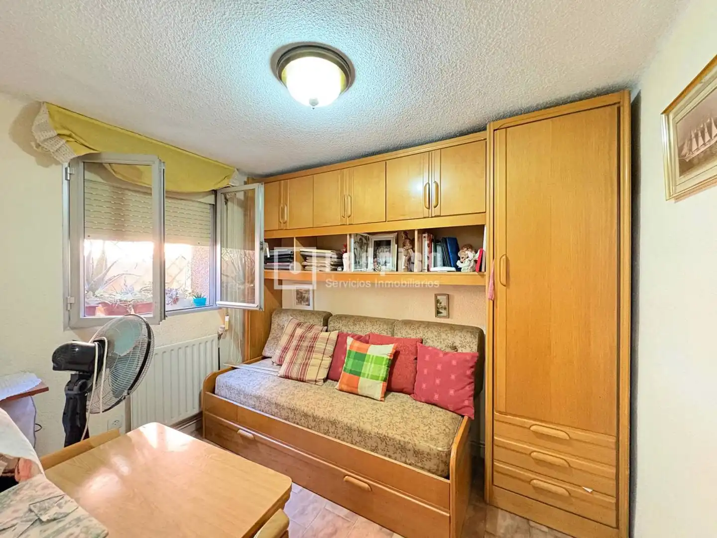 Habitación de Piso en venta en Madrid con Calefacción, Jardín privado y Terraza