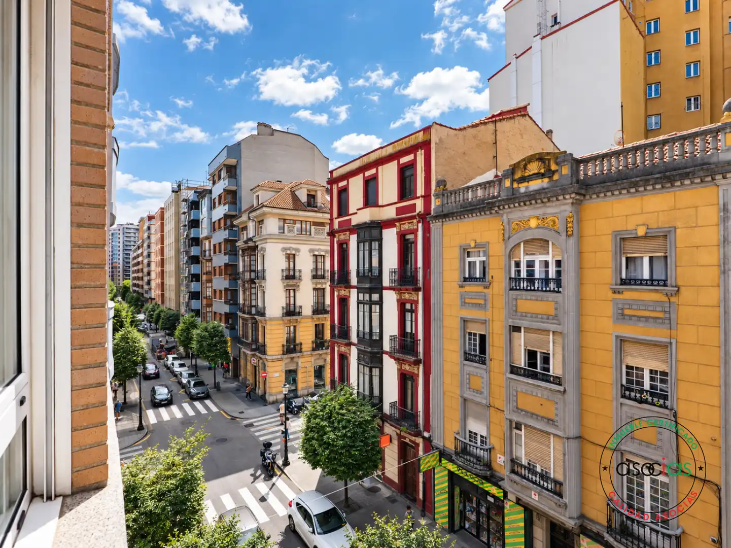 Vista exterior de Piso en venta en Gijón  con Calefacción y Parquet