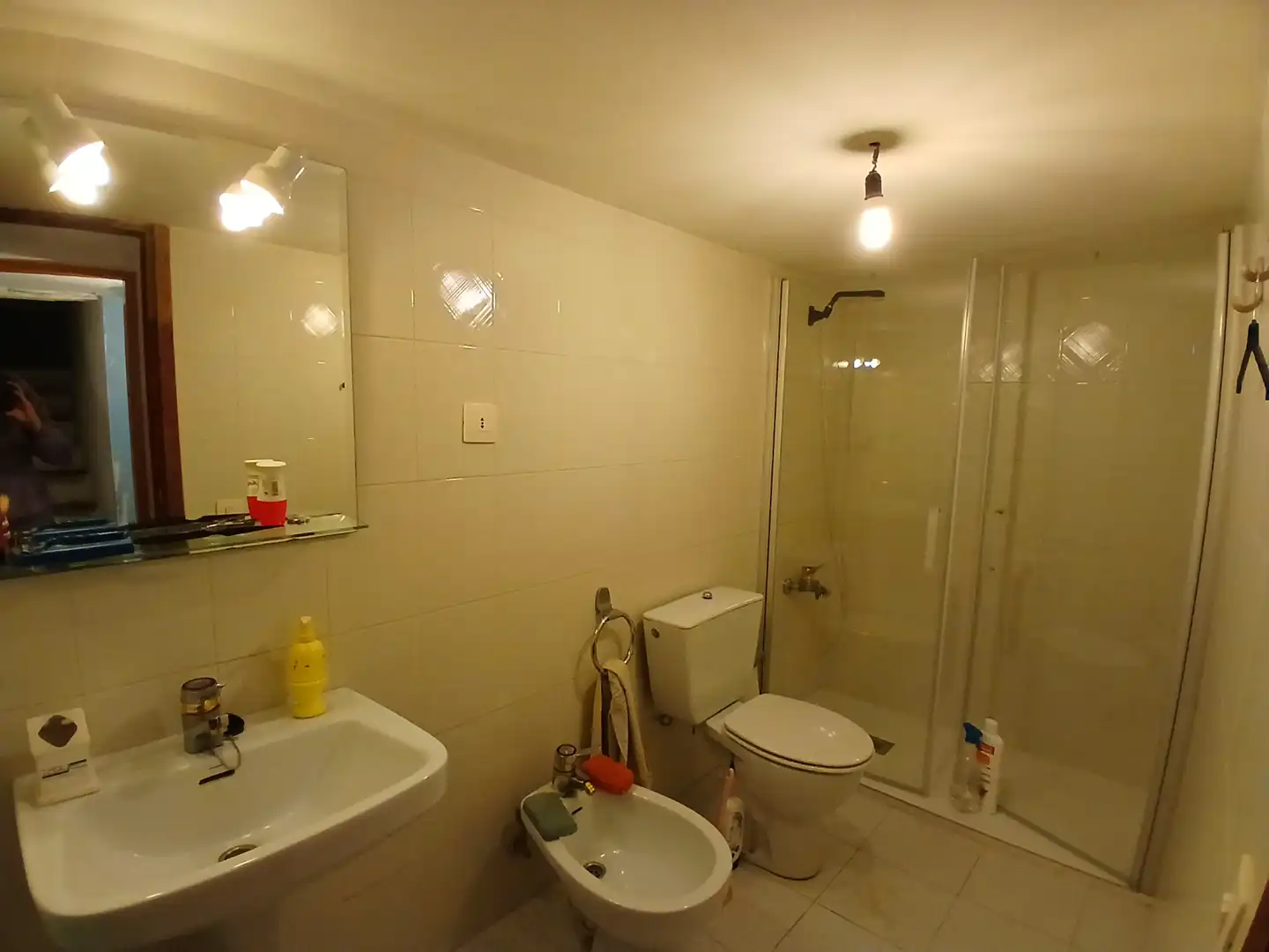 Baño de Casa adosada en venta en Monroyo con Amueblado, Horno y Balcón
