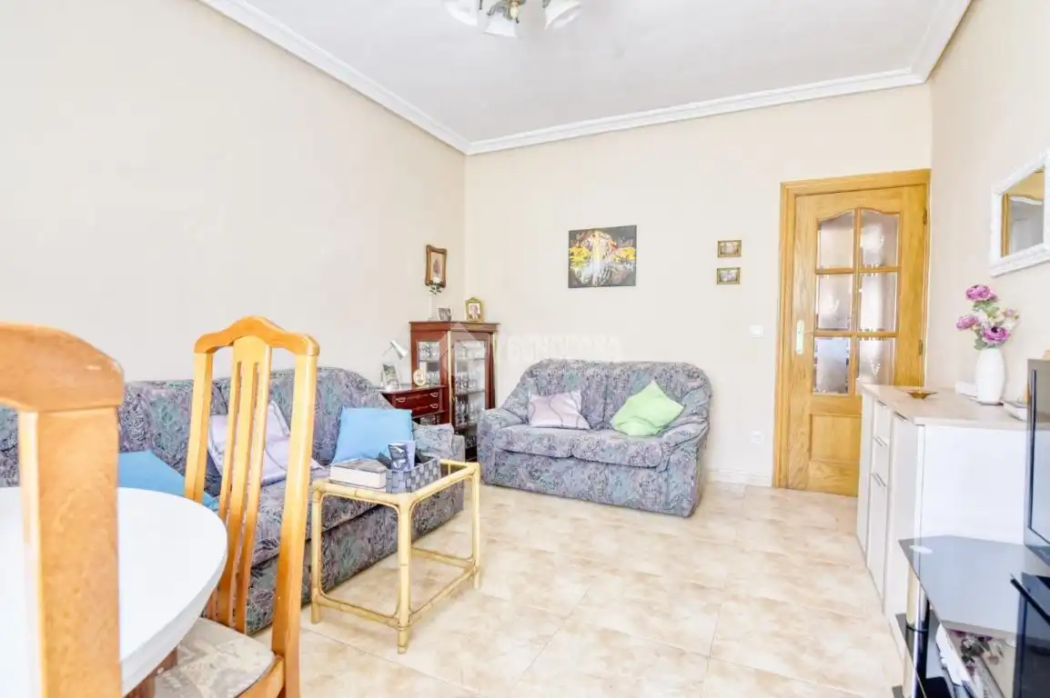 Sala de estar de Piso en venta en Salamanca con Calefacción