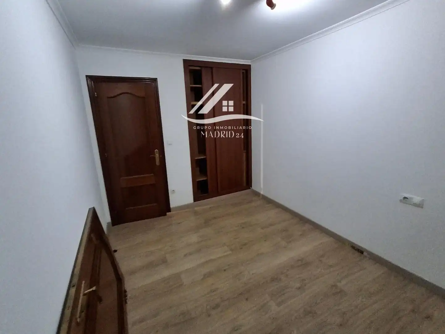 Flat with lift for sale in Calle del Aguila, imagen 9