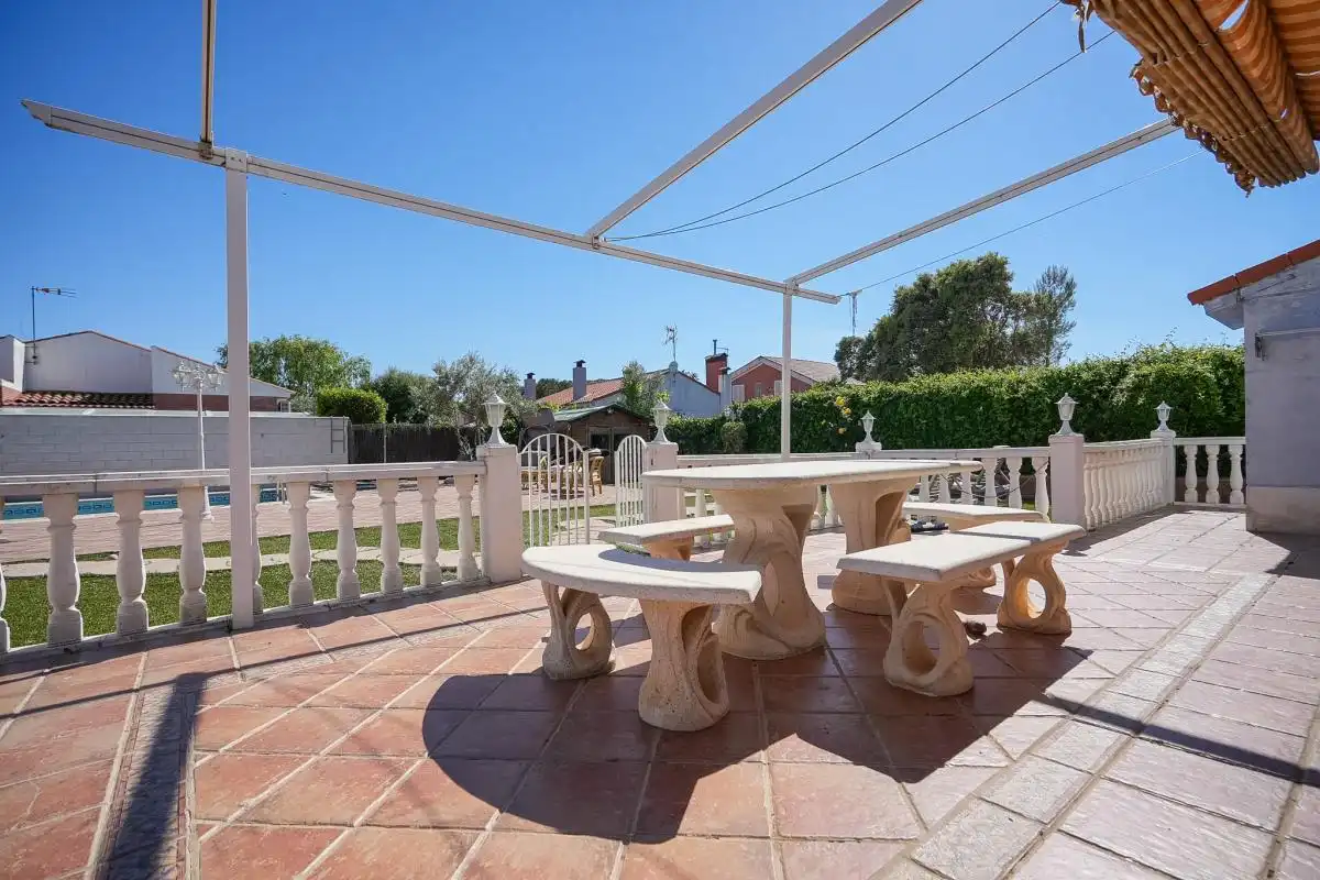 Terraza de Casa adosada en venta en Pioz con Aire acondicionado, Calefacción y Jardín privado