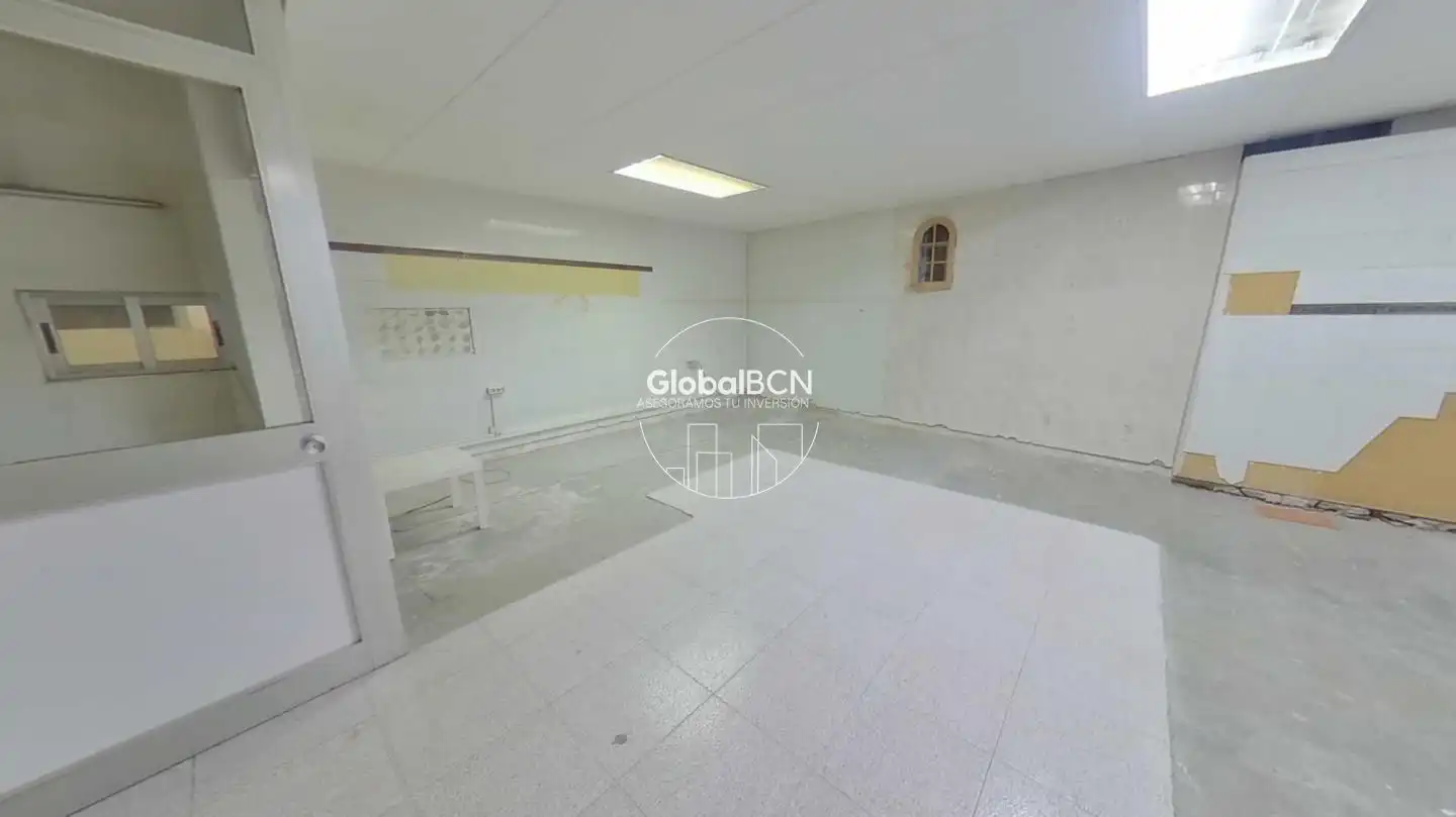 Industrial buildings for sale in Del Cobalt, Centre