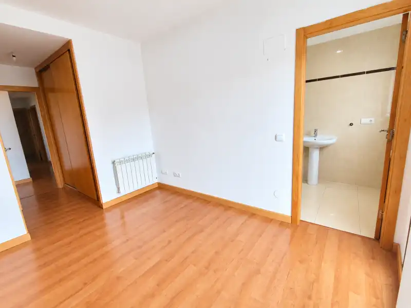 Bedroom of Flat for sale in Pravia, Asturias