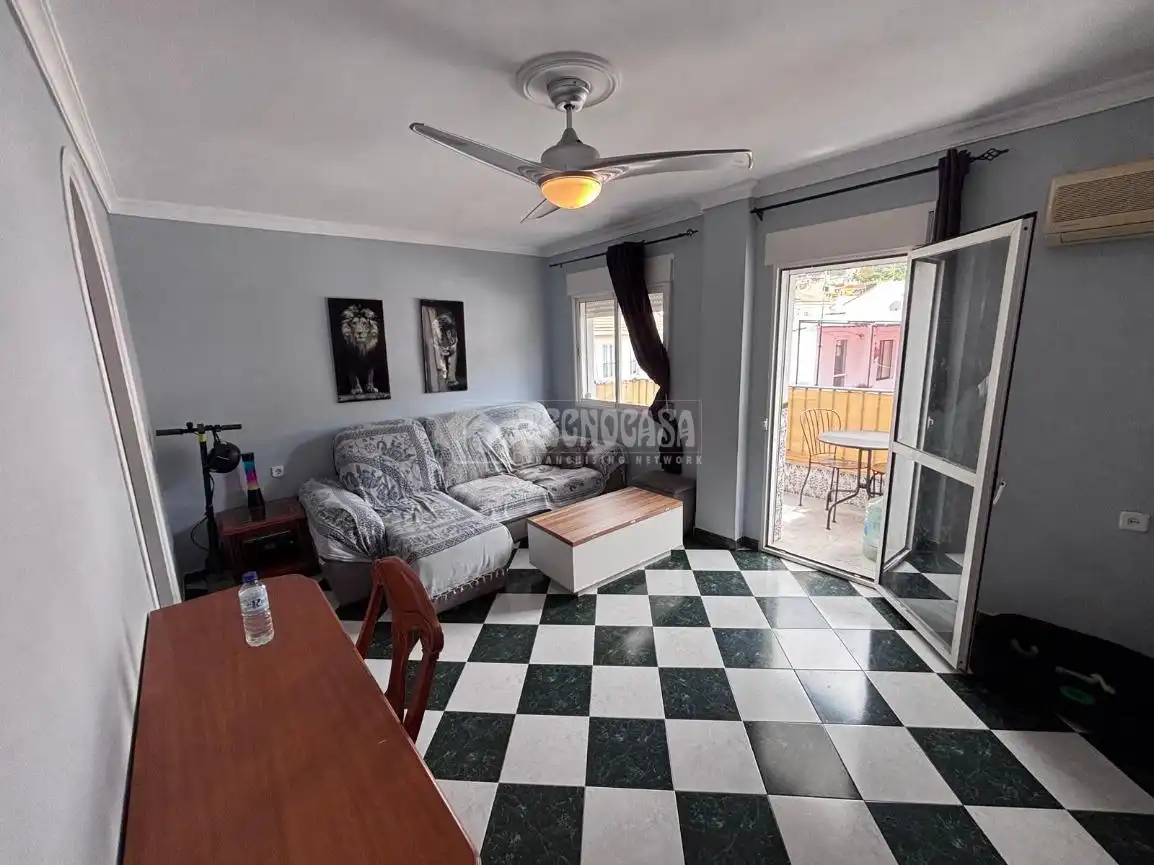 Sala d'estar de Pis en venda en Alhaurín El Grande amb Aire condicionat i Terrassa