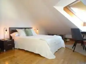 Habitación de Dúplex de alquiler en Gijón  con Calefacción, Parquet y Amueblado