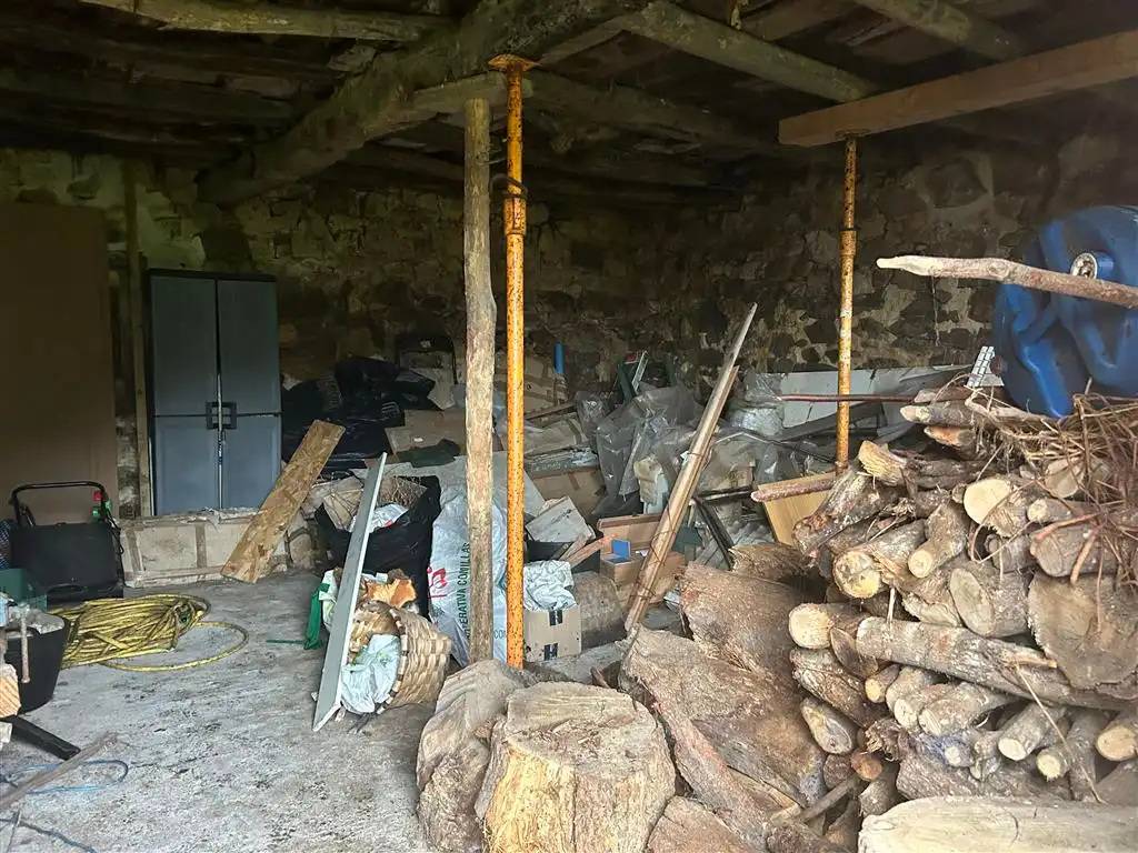 Casa o xalet en venda en Val de San Vicente  amb Jardí privat i Moblat