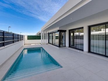 Casa con piscina en venta en N/A