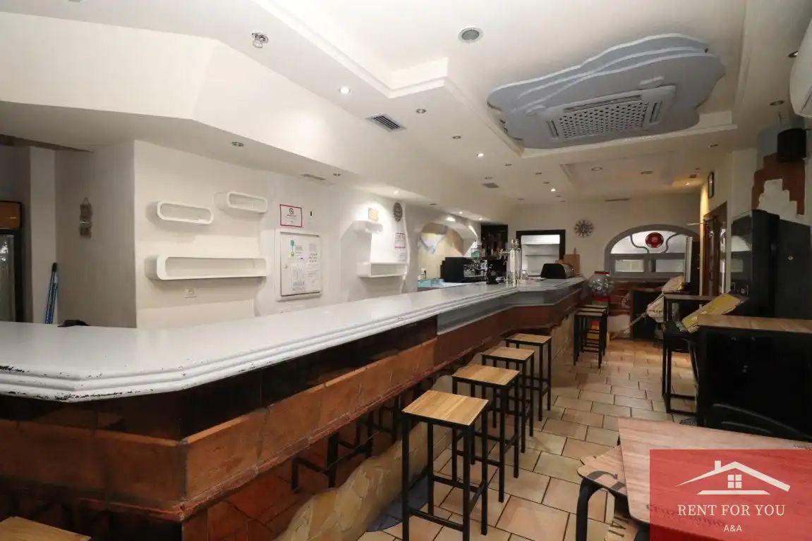 Local comercial en alquiler en Coín