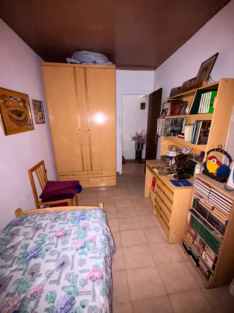 Habitación de Piso en venta en Badalona con Balcón