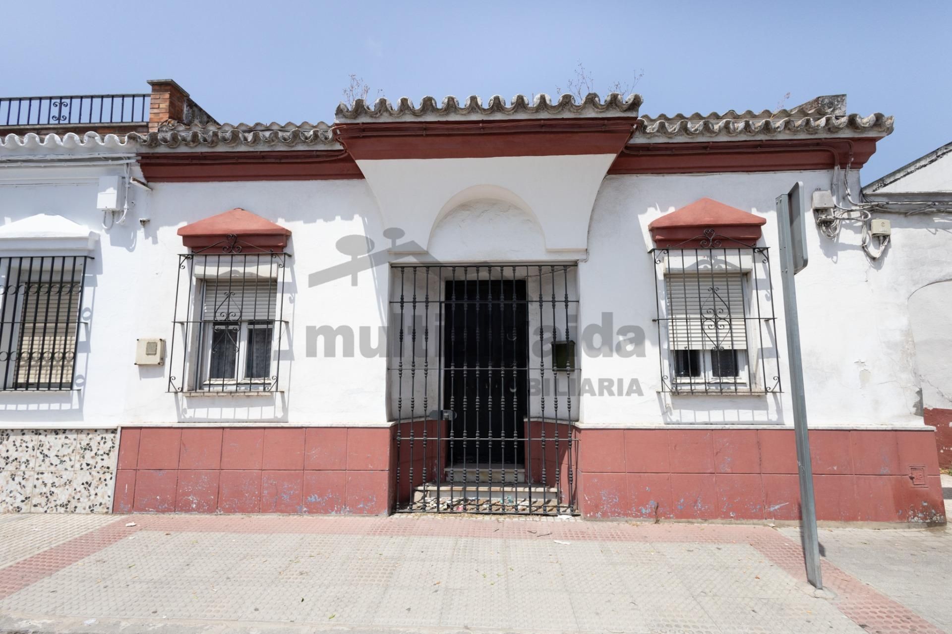 Exterior view of House or chalet for sale in Sanlúcar de Barrameda
