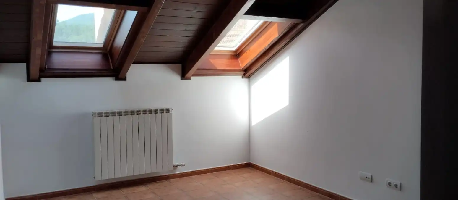 Piso en venta en Sojuela con Calefacción
